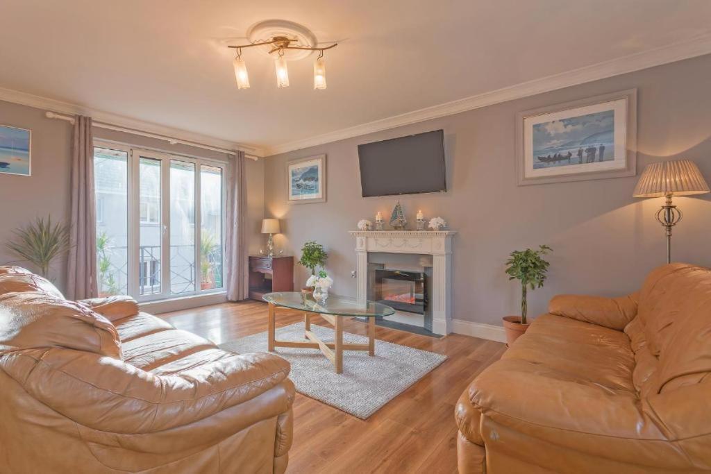Town Square Townhouse - Best Location In Galway Exterior photo